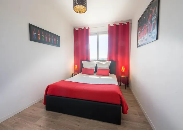 Coca Gare דירה *